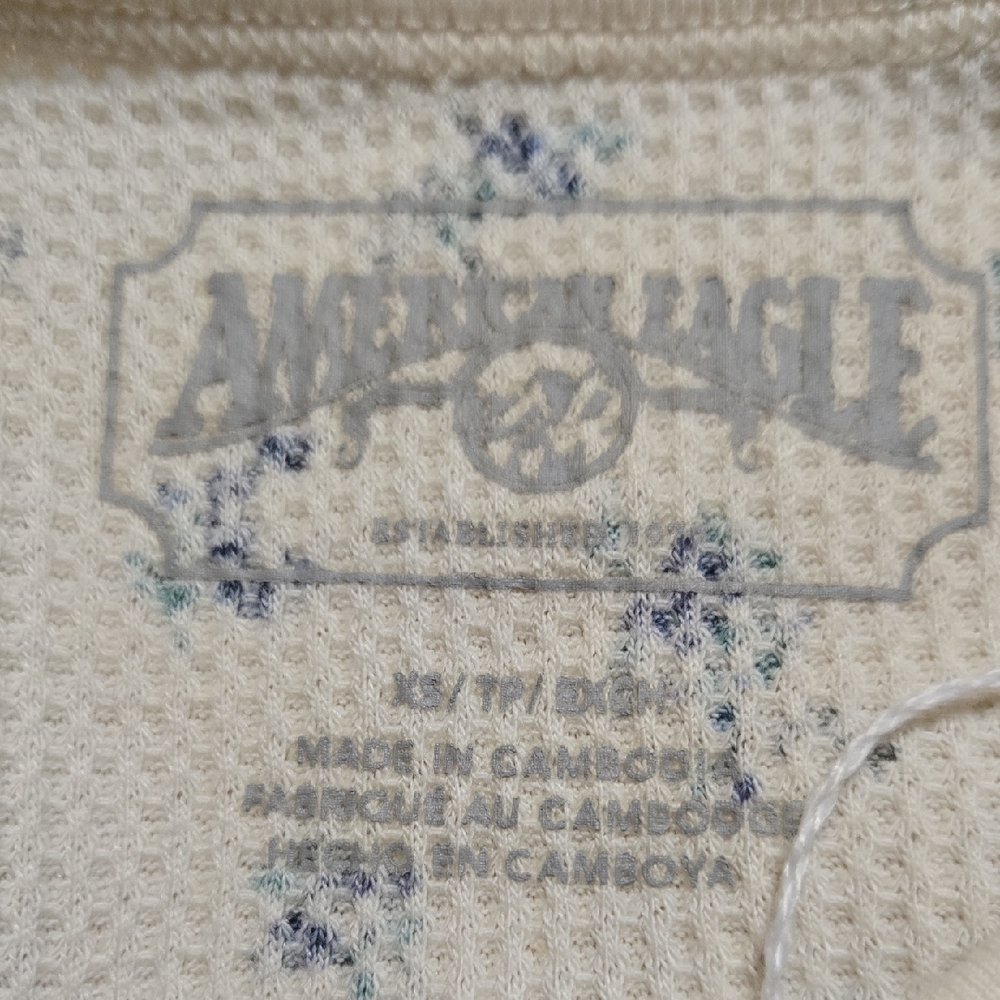 T21 NWT American Eagle Outfitters Floral Long Sleeve Waffle Thermal Top Sz XS - Picture 9 of 10